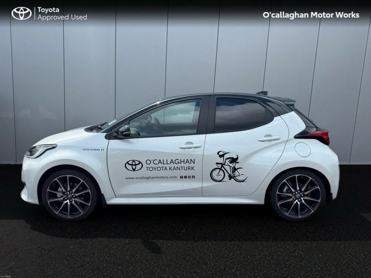 Toyota Yaris Yaris Hybrid 130 GR SPORT - Image 6