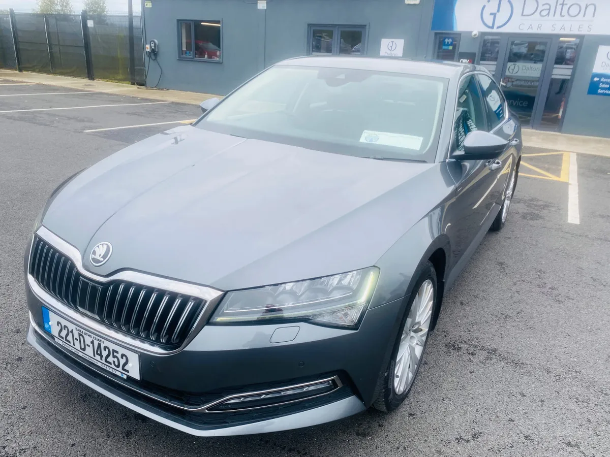 SKODA SUPERB STYLE AUTO 2.0 TDI 2022 (221) - Image 1