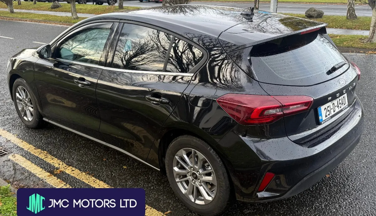 Ford Focus 2025 Titanium - Image 5