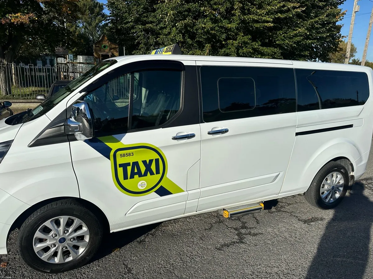 Ford tourneo wheelchair taxi - Image 3