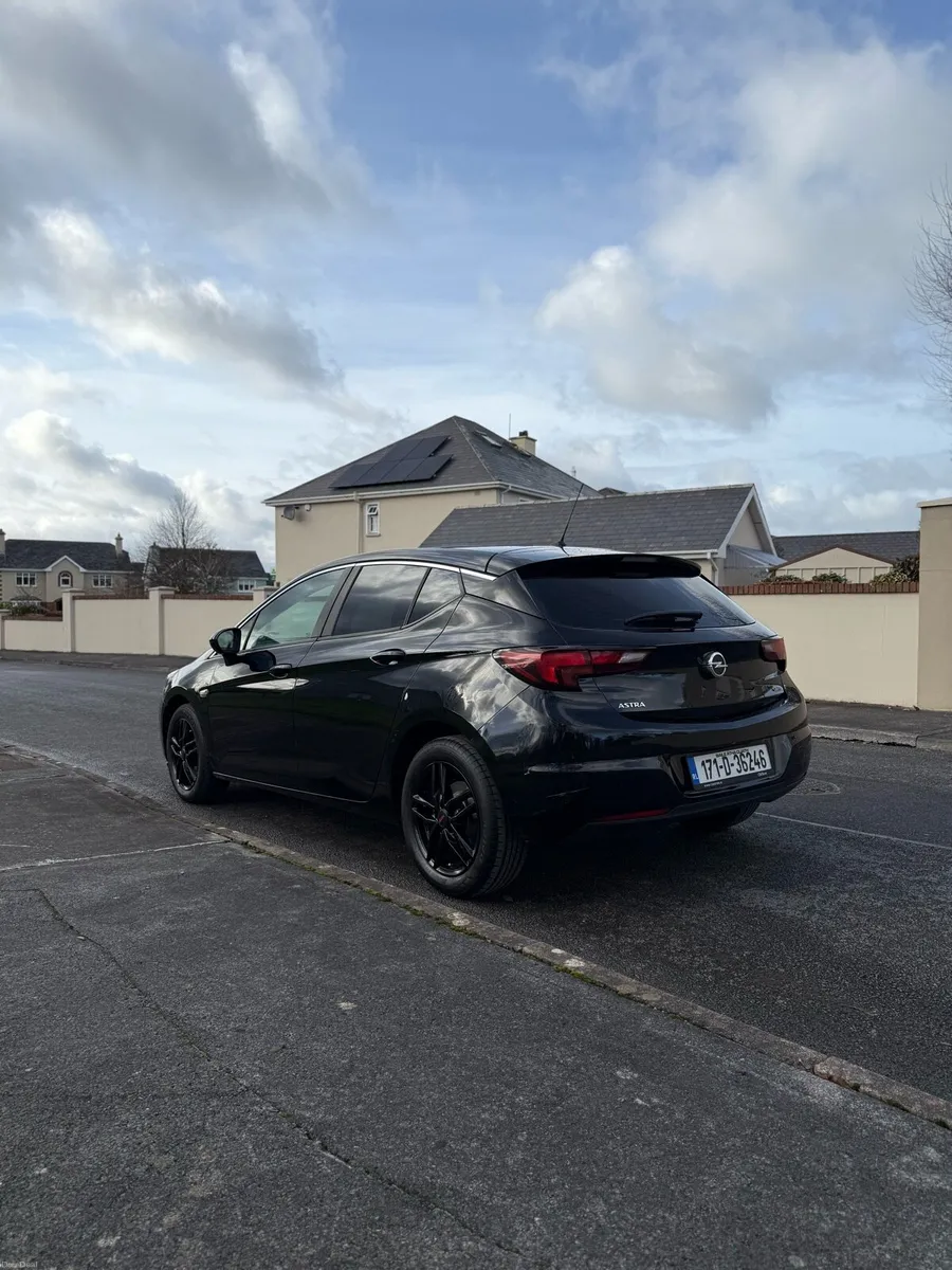 2017 ASTRA AUTOMATIC FRESH NCT 04-27 - Image 3