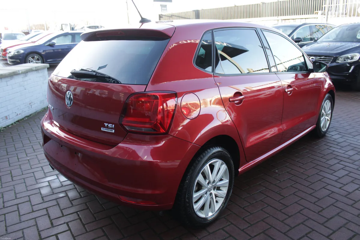 1.2TSI COMFORTLINE 5DR HATCHBACK AUTO // BUY WITH - Image 4