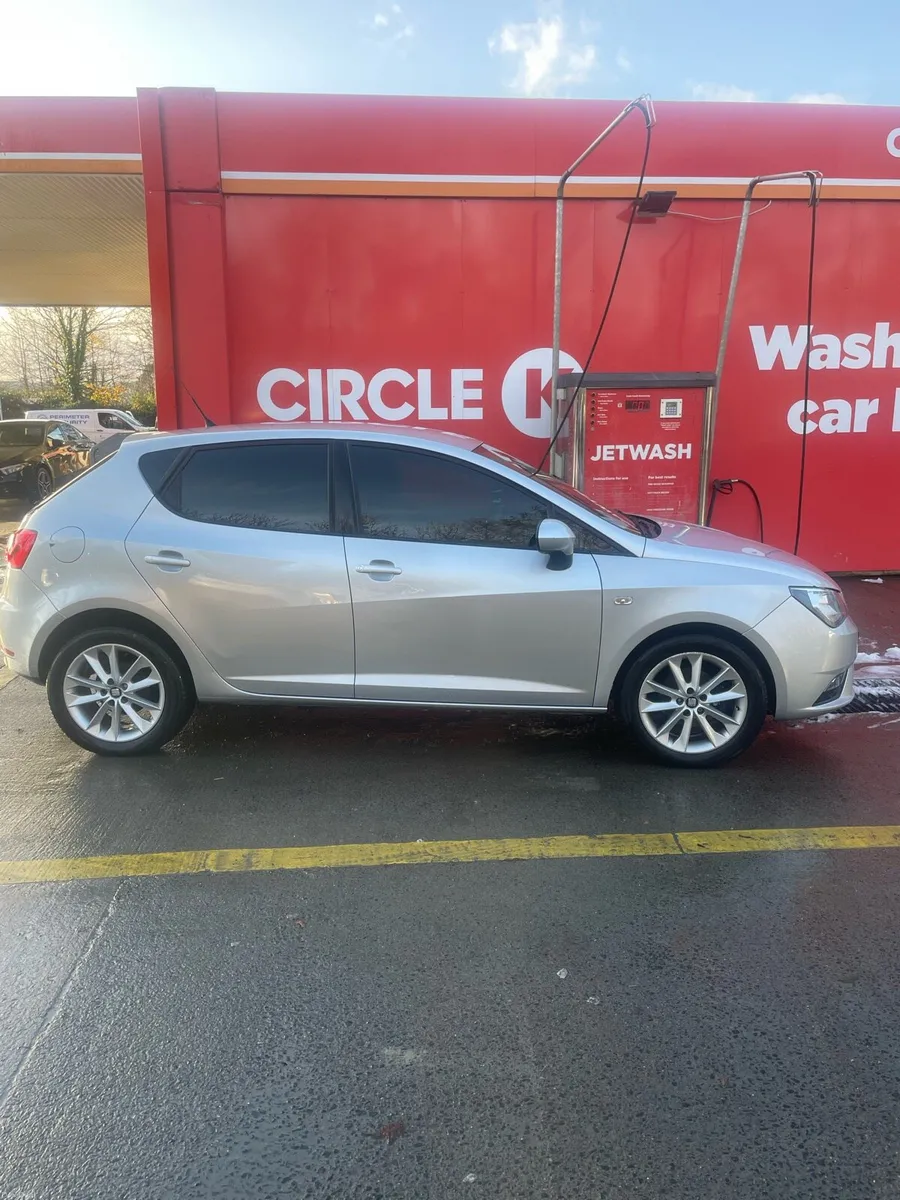 152 Seat Ibiza 1.2 sport low mileage - Image 1