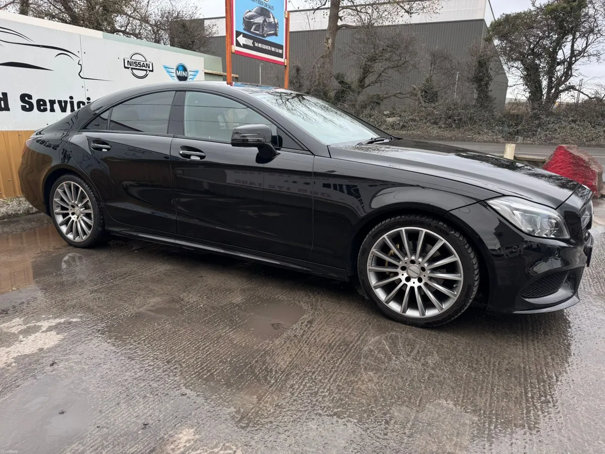 171 Mercedes-Benz CLS 220D AMG Auto Low Miles - Image 3