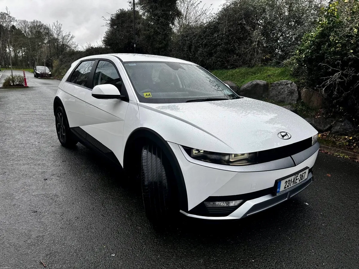 Hyundai Ioniq 5 - Image 2