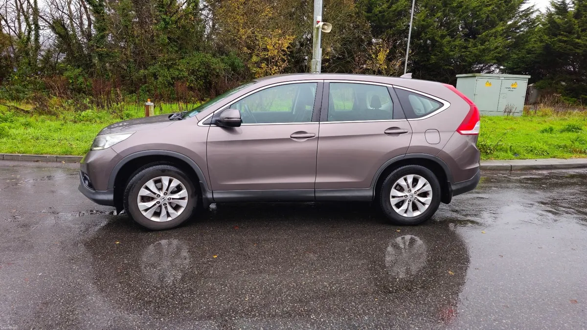Honda CR-V 2014  /4WD 2.2 Diesel/ DEPOSIT TAKEN - Image 4