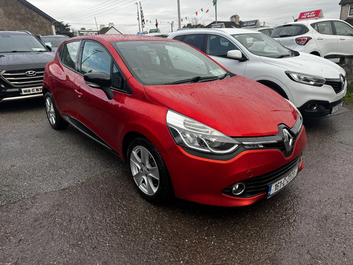 Renault Clio Ideal starter car - Image 1