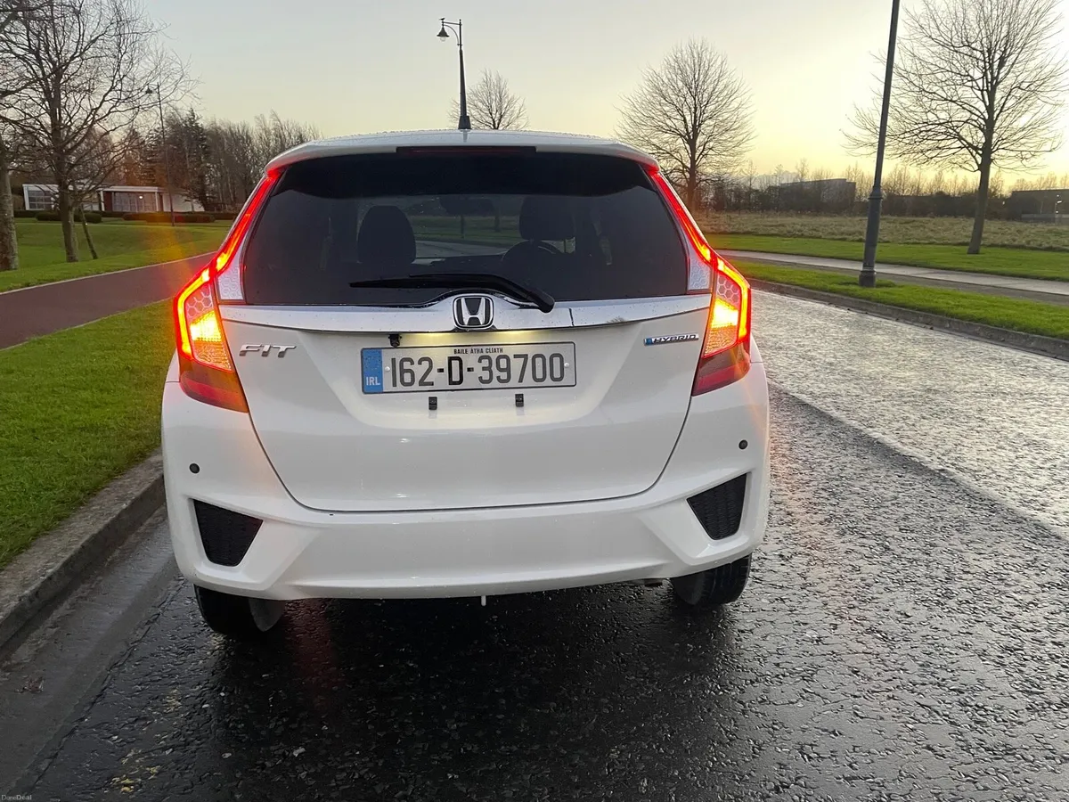 HONDA FIT HYBRID AUTO 1.5 NEW NCT 7/27 TAX 1/26 - Image 4