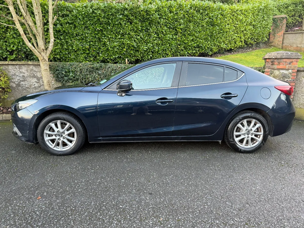 2015 Mazda 3  Diesel Saloon - Image 2