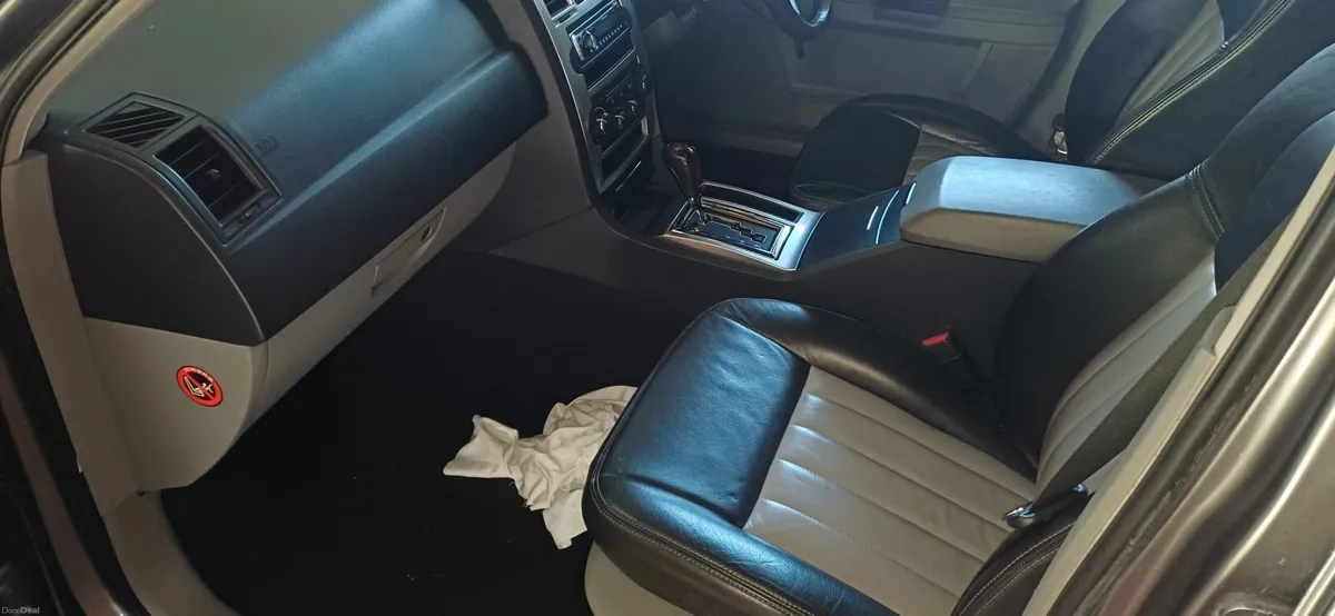 Chrysler 300C 2007 - Image 4