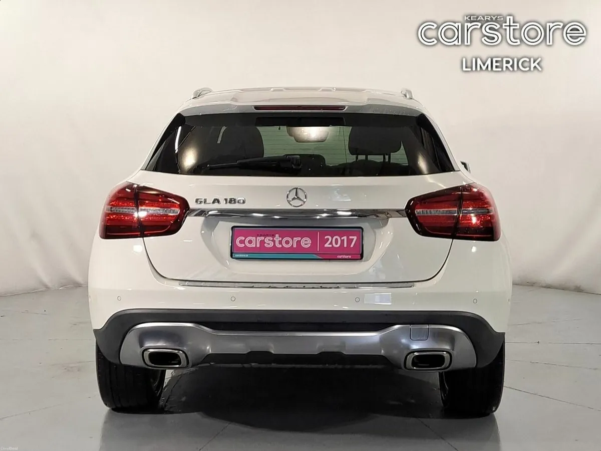Mercedes-Benz GLA 180 AUTO 1.6 PET - Image 4
