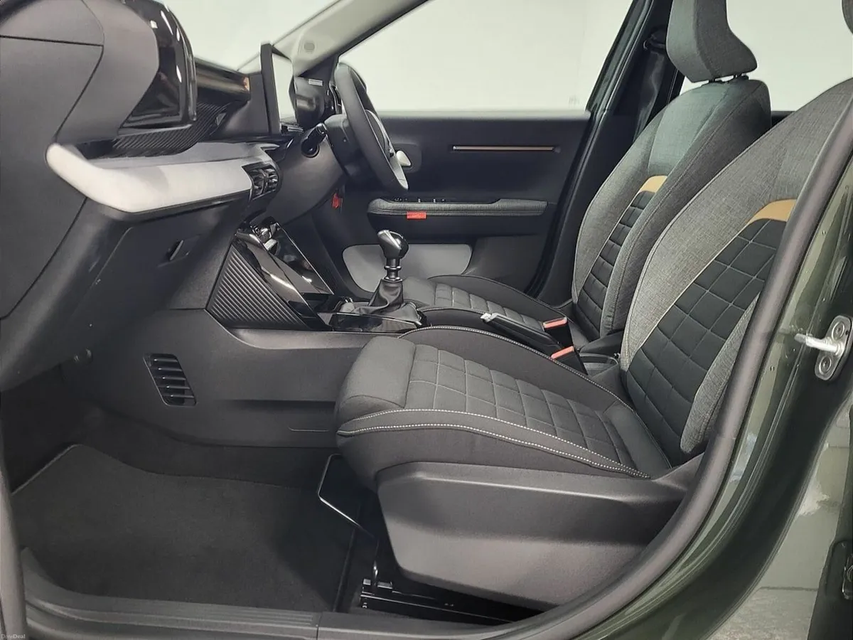 Citroen C3 Aircross Plus 1.2 Turbo 100 From €88 Pe - Image 6