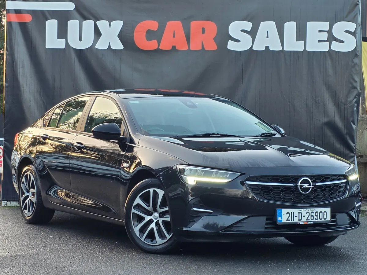 2021 Opel Insignia 1.5D SC // NEW NCT - Image 1