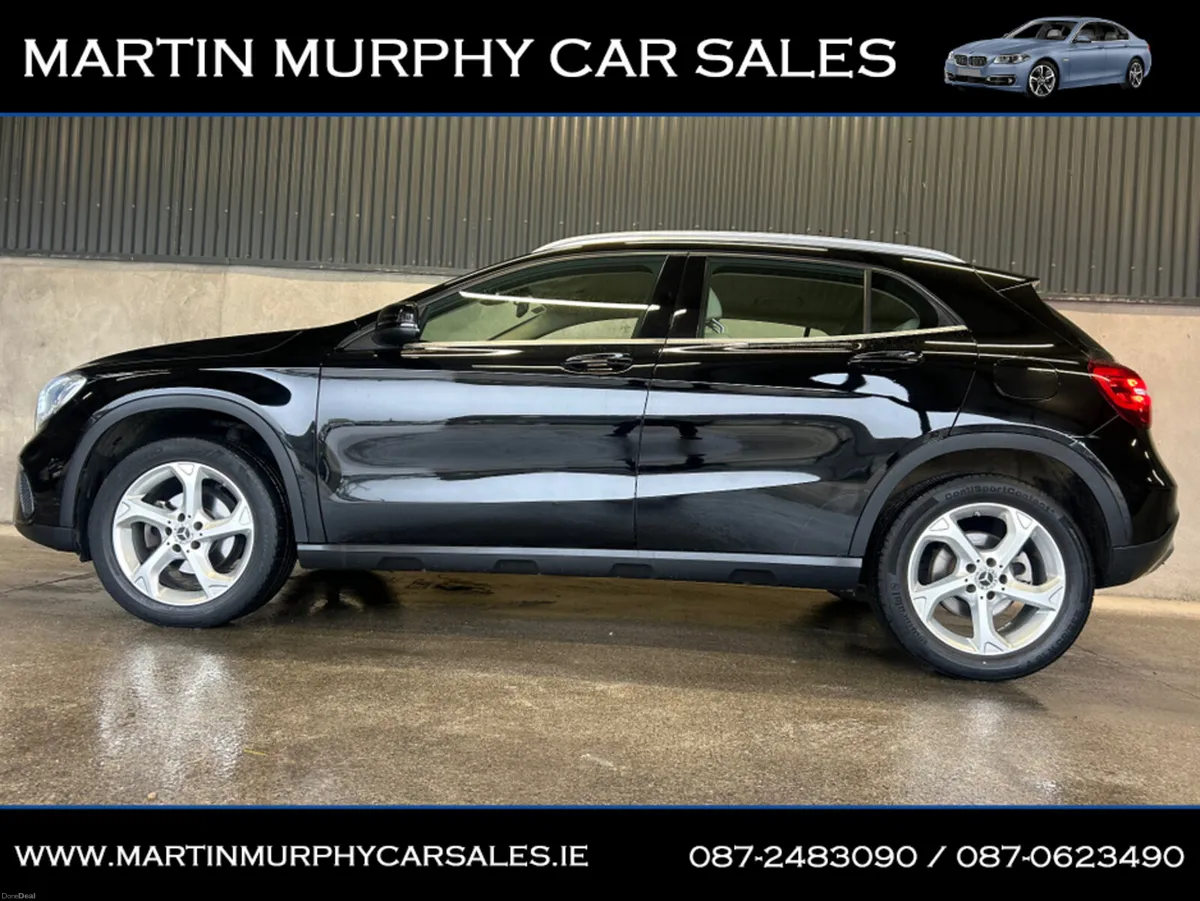 Mercedes-Benz GLA 180 D URBAN AUTO *ONLY 73000 KMS - Image 3