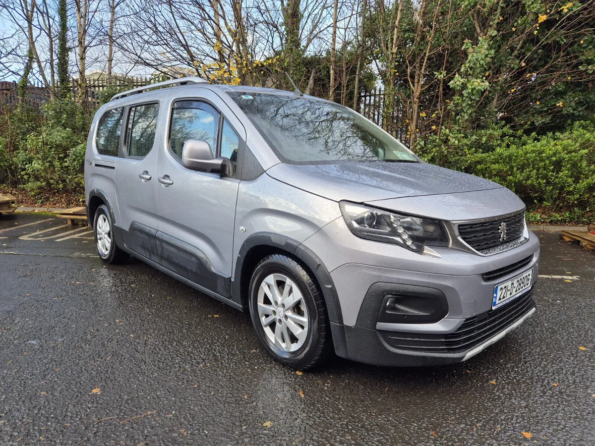 PEUGEOT RIFTER / 2022 / 1.5 DIESEL / MANUAL / WAV - Image 3