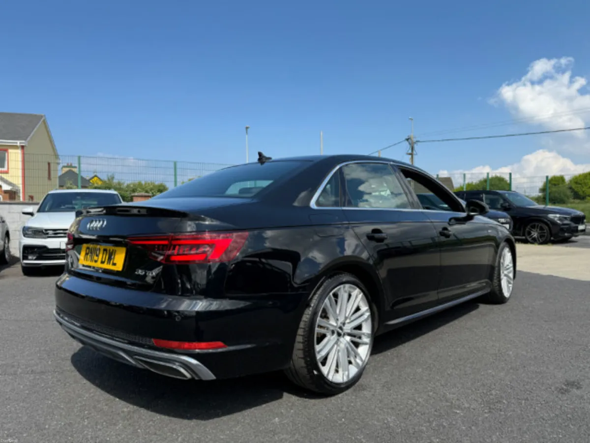 Audi A4 TDI S LINE - Image 3