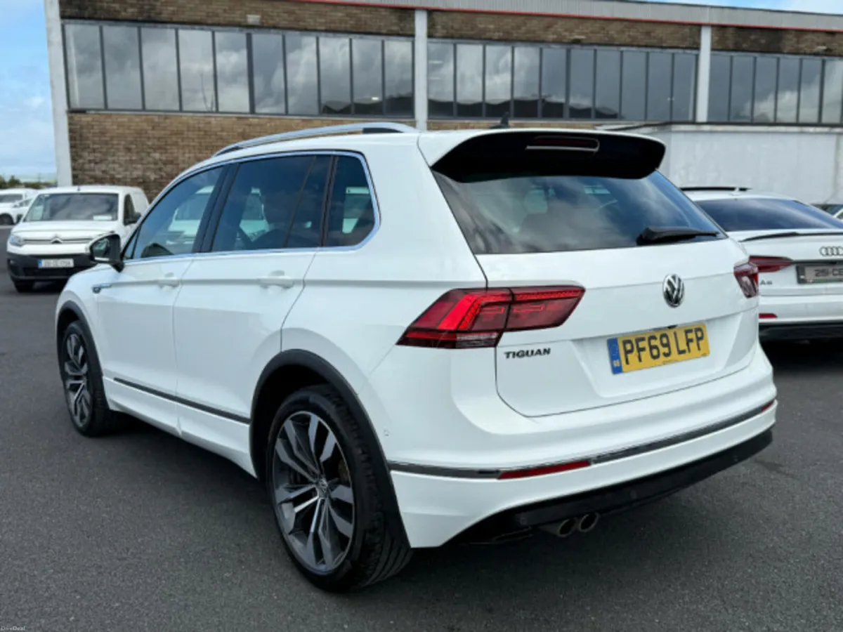 Volkswagen Tiguan R-LINE TDI EVO - Image 4