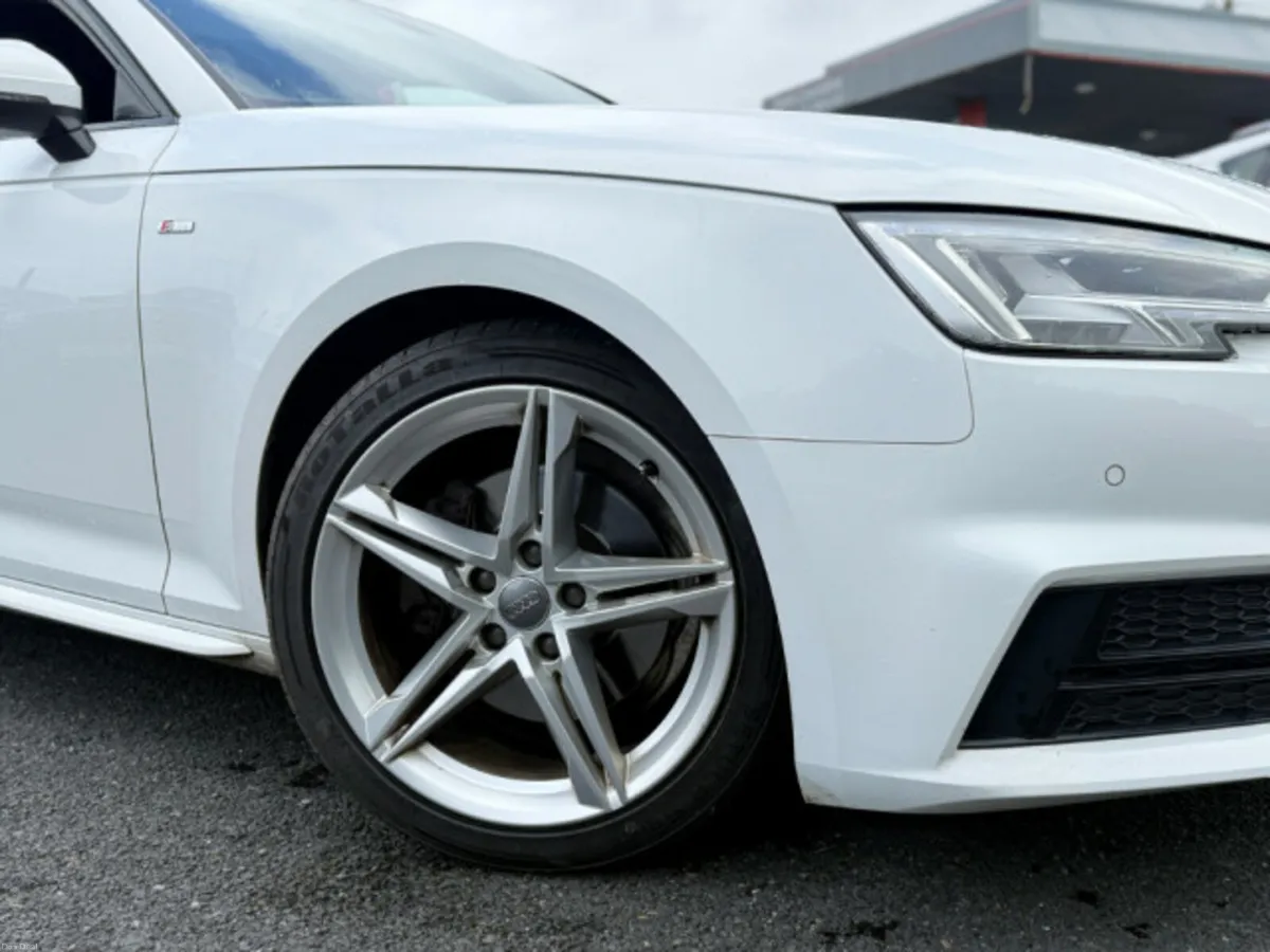 Audi A4 2.0 TDI ULTRA 150 S-LINE - Image 3