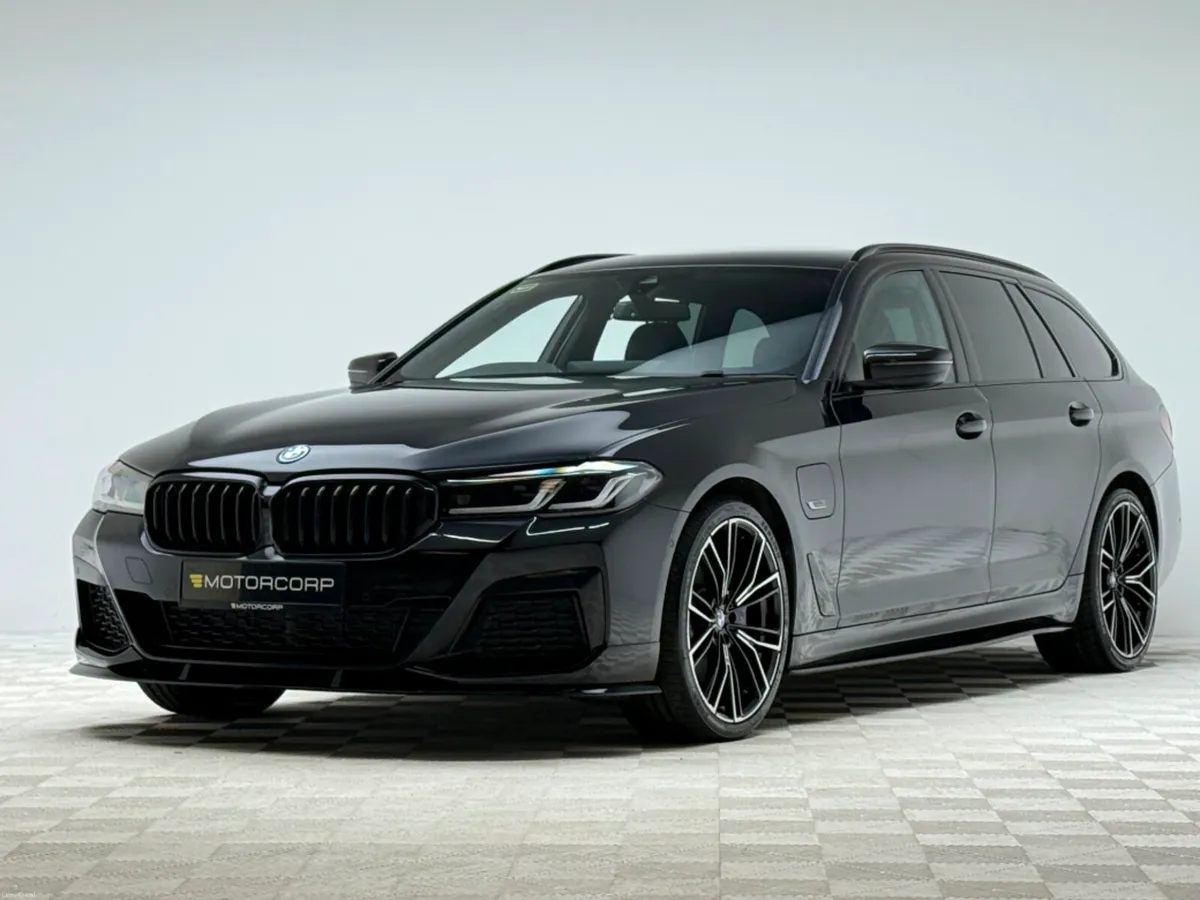 BMW 5-Series 530E M SPORT PRO TOURING - Image 3