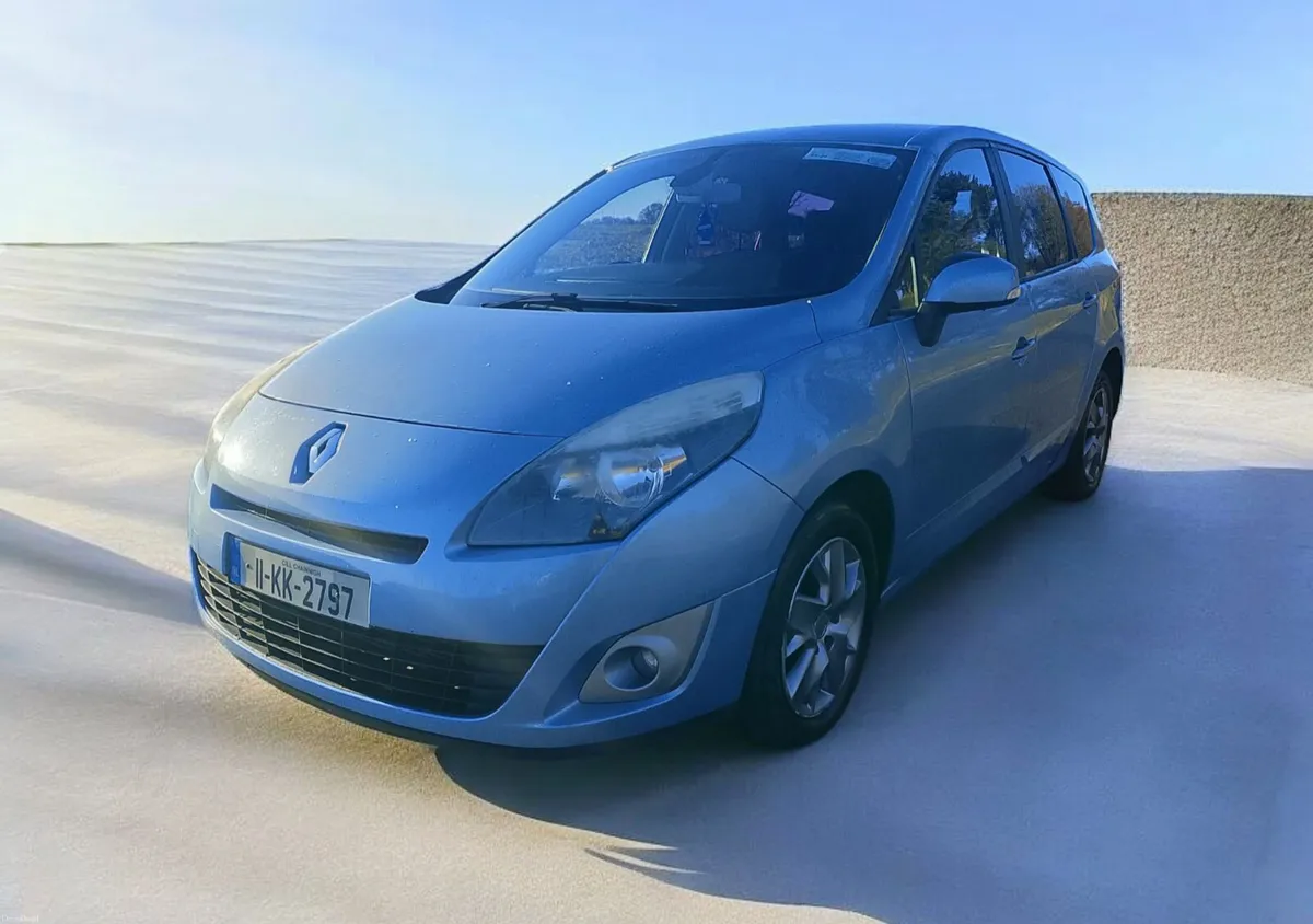 Renault Grand Scenic 2011 Automatic 7 seaters NCTE - Image 3