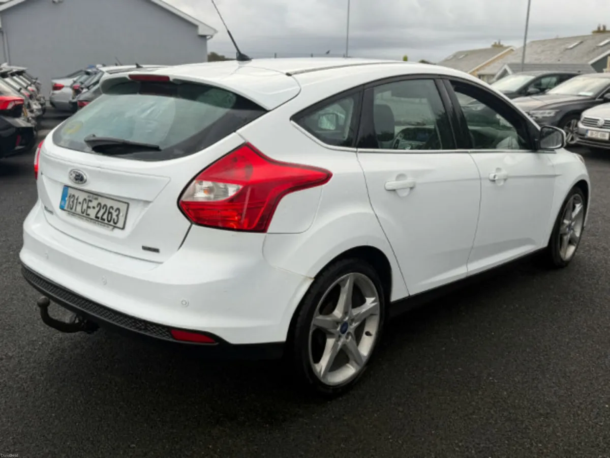 Ford Focus 1.6 TDCI Titanium 113BHP 5DR - Image 4