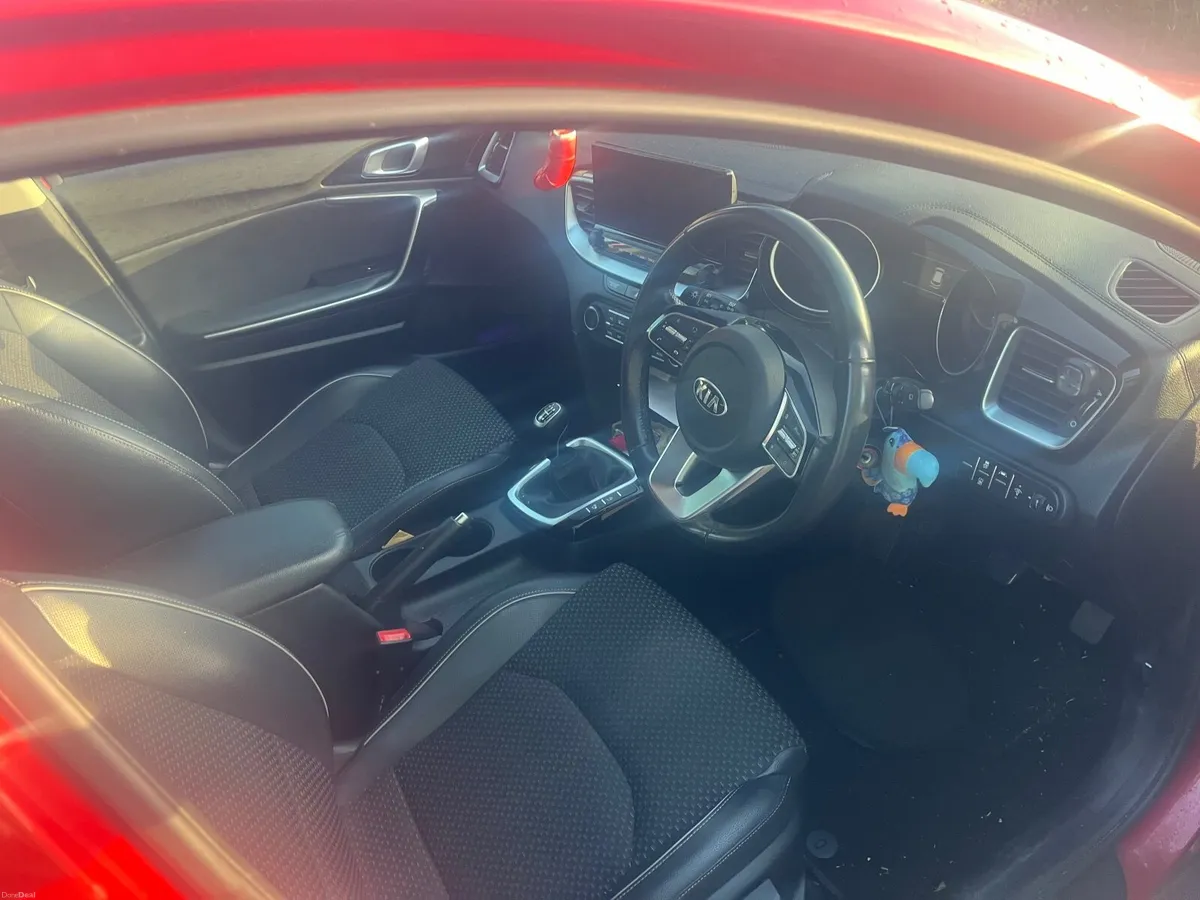Kia Ceed 2020 - Image 2