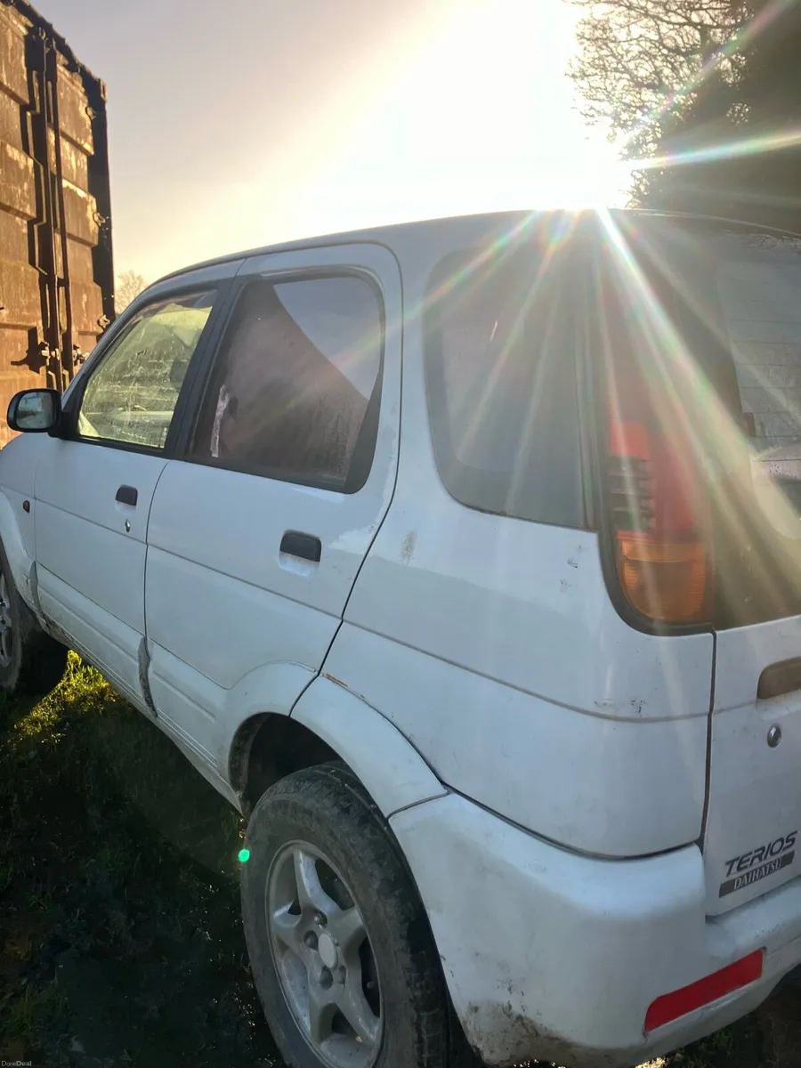 Daihatsu terios - Image 3