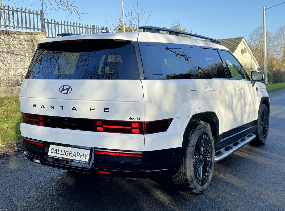 261 - SANTA FE PHEV CALLIGRAPHY with steps - 2026 - Image 4