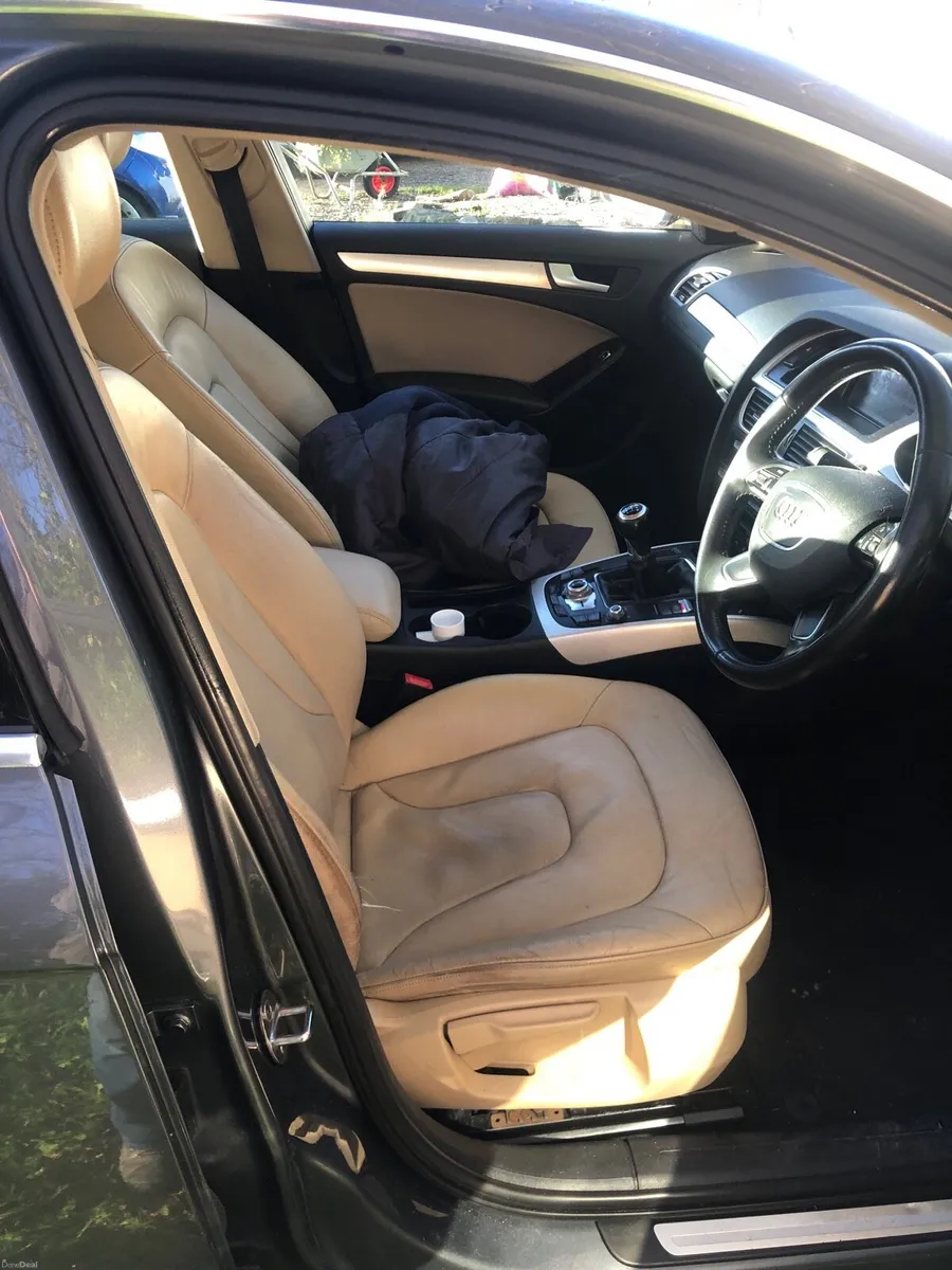 151 Audi A4 2.0 TDI - Image 4