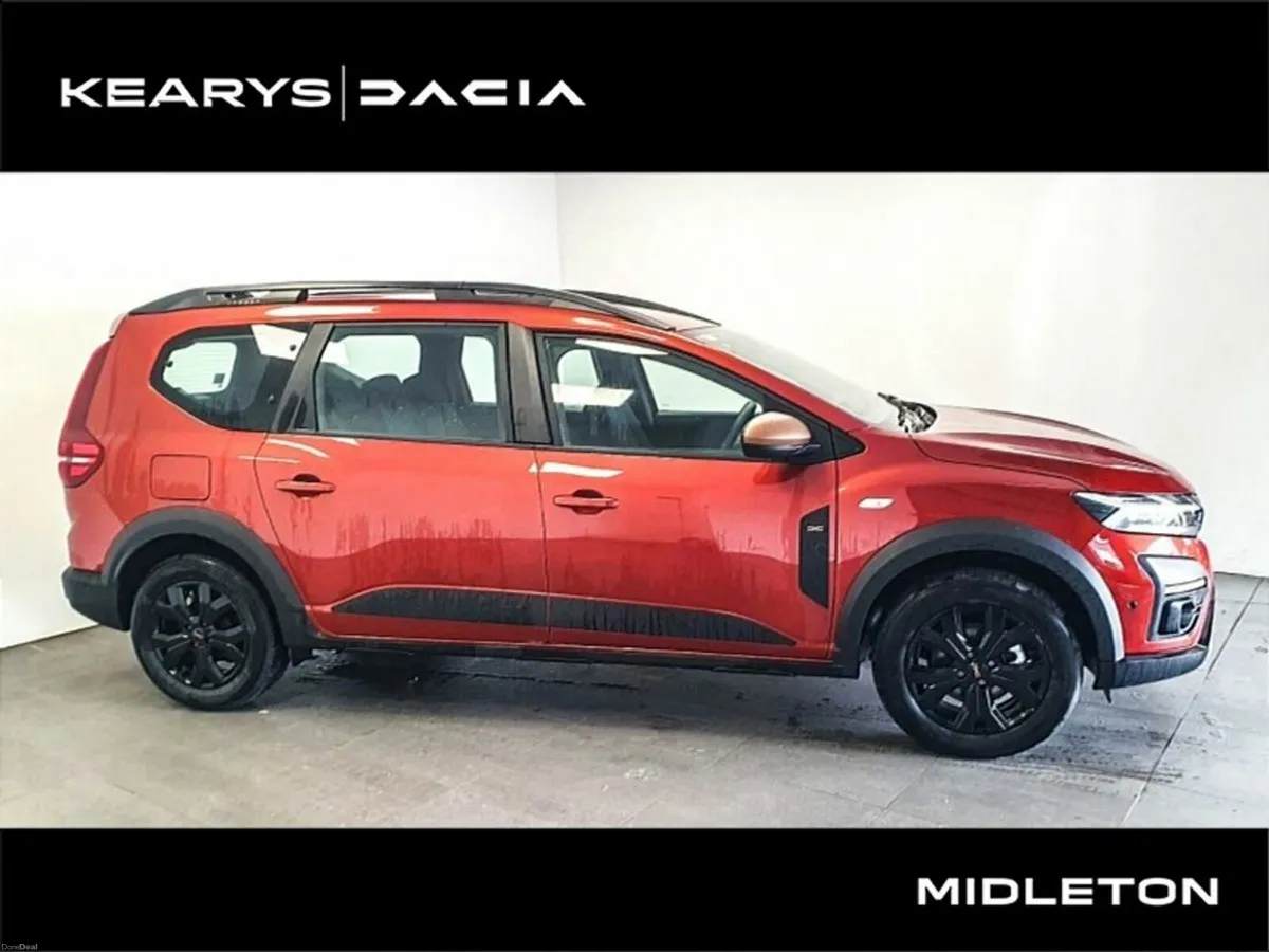 Dacia Jogger HEV 145 Extreme Auto. No Kms - Image 3