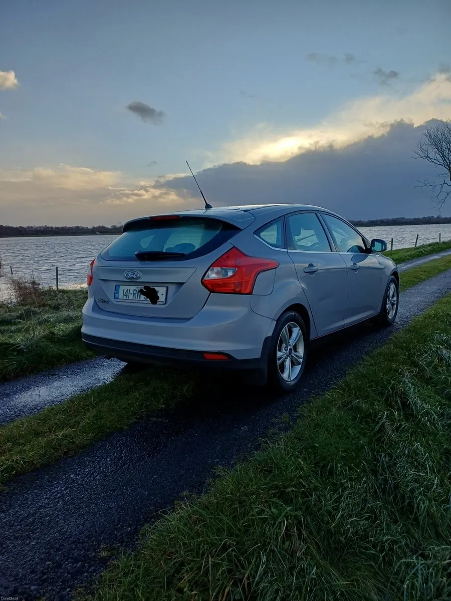 Ford Focus 2014 - Image 3
