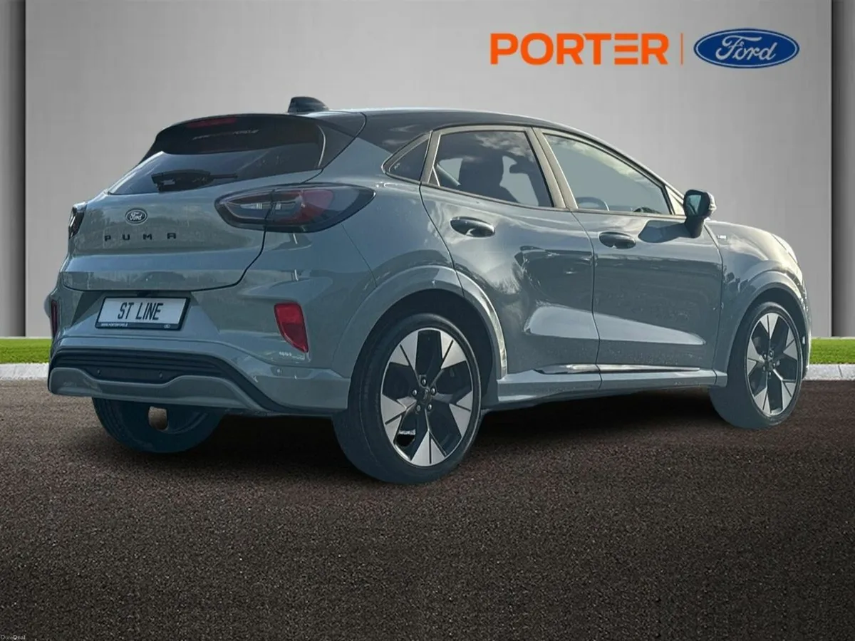 Ford Puma *19" ALLOYS* *BLACK ROOF* ST LINE - Image 4