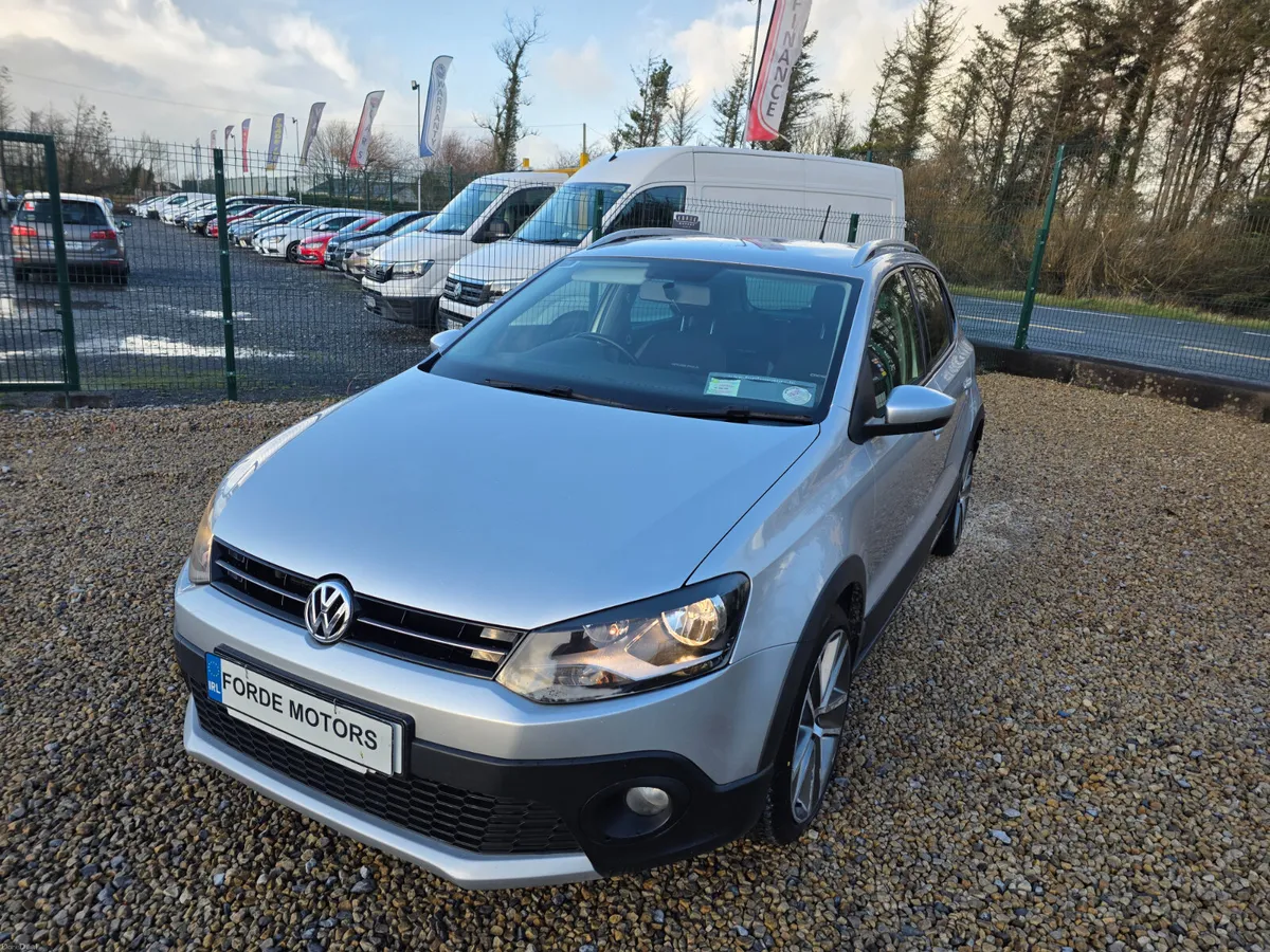 2014 Volkswagen Polo Cross - Image 2