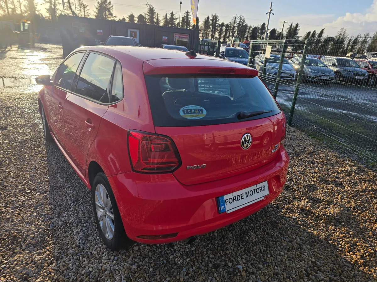 Volkswagen Polo 2015 Automatic - Image 3