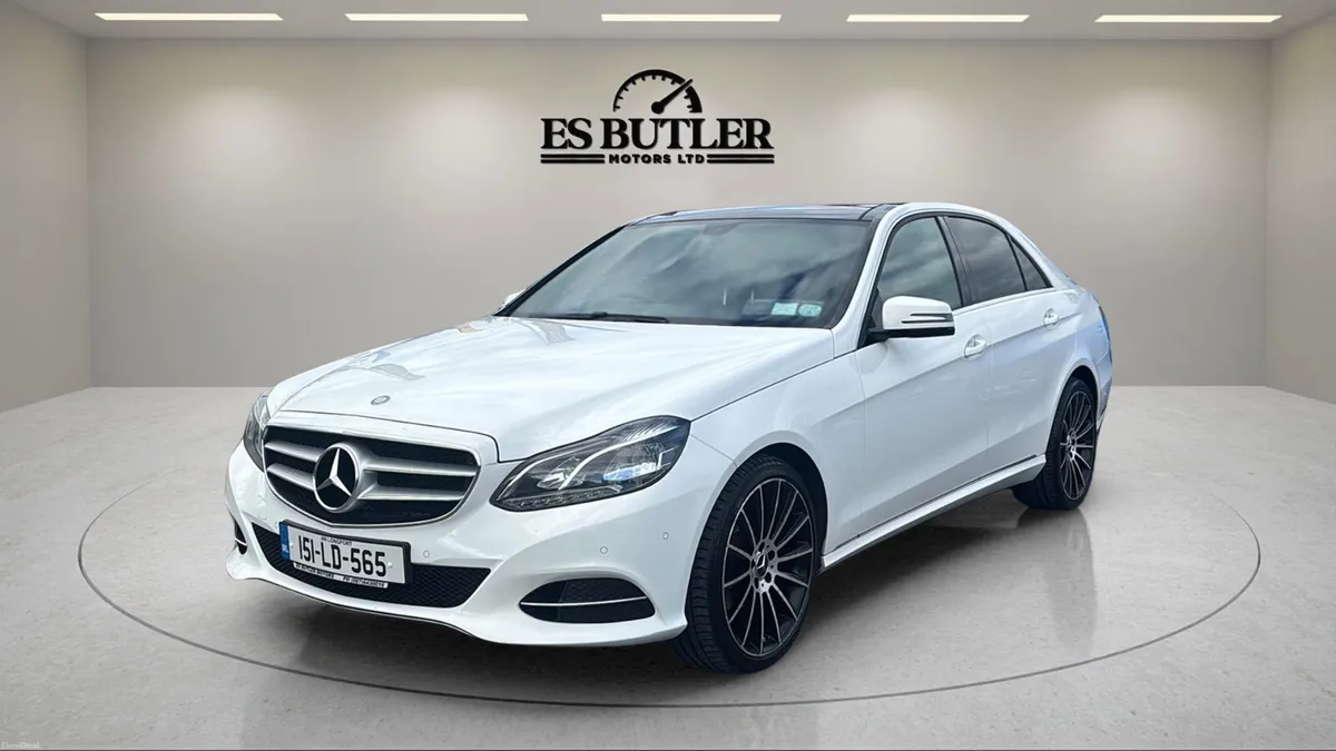 151 Mercedes-Benz E220 AUTO /PAN ROOF 1YR WARRANTY - Image 1