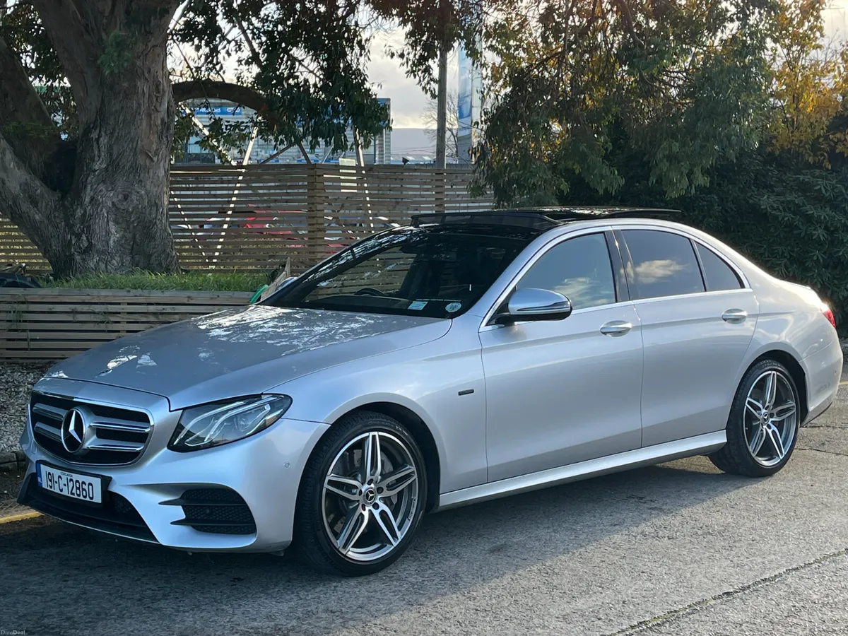 2019 Mercedes-Benz E-Class..AMG-LINE..PAN ROOF - Image 3