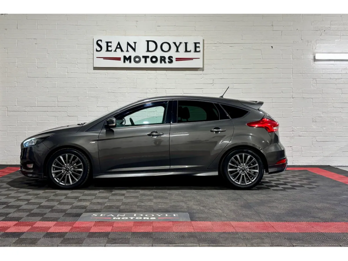 Ford Focus 2018 1.0 ST-LINE ECOBOOST 140PS 5DR - Image 4