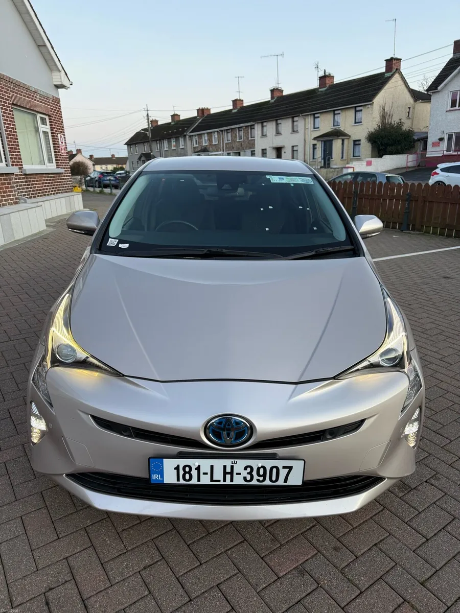 Toyota Prius 2018 ( only 27000 KM driven ) - Image 3