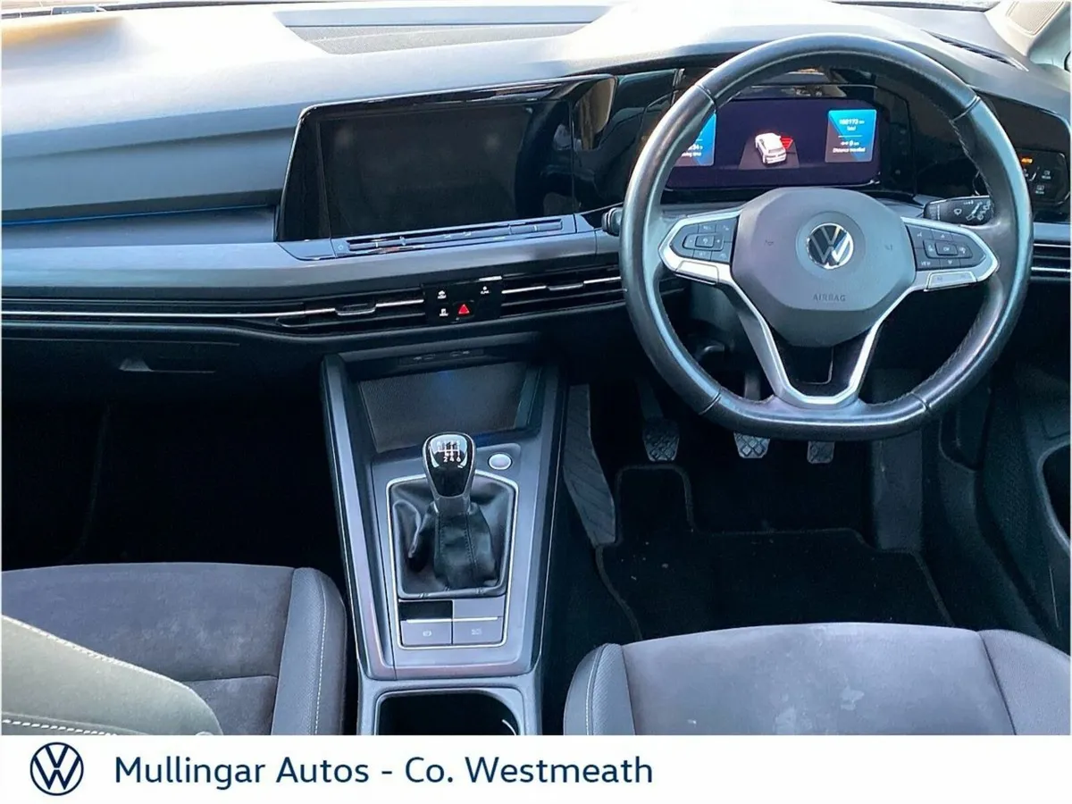 Volkswagen Golf Style 2.0 TDI 115HP - Image 2