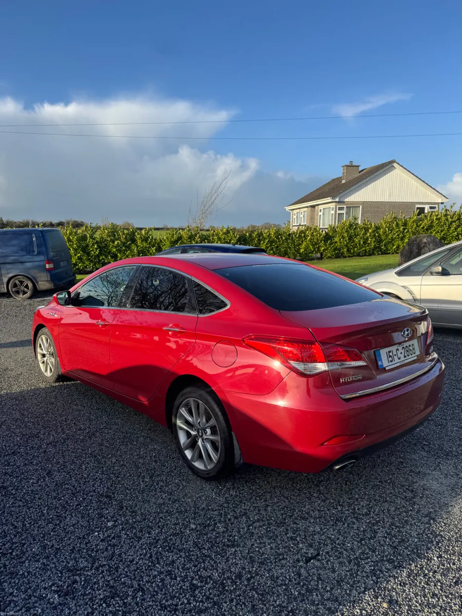 Hyundai i40 2015 diesel - Image 2