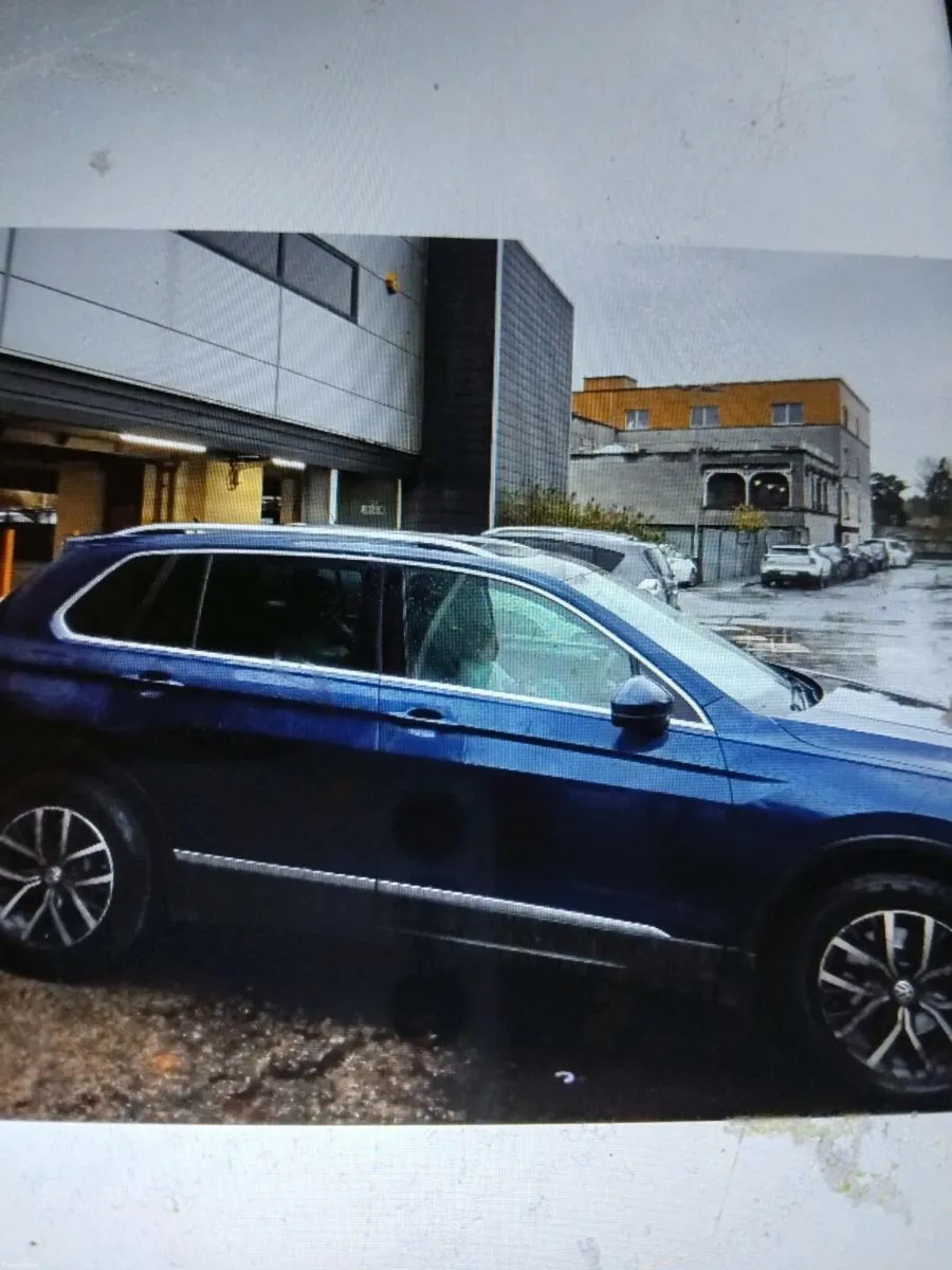 Volkswagen tiguan - Image 2