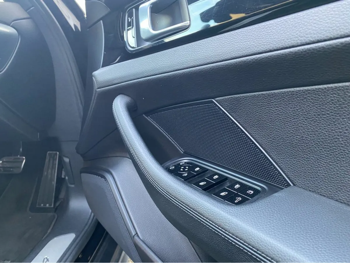 Porsche Panamera 4 E-HYBRID @Waltons Garage Ranela - Image 6
