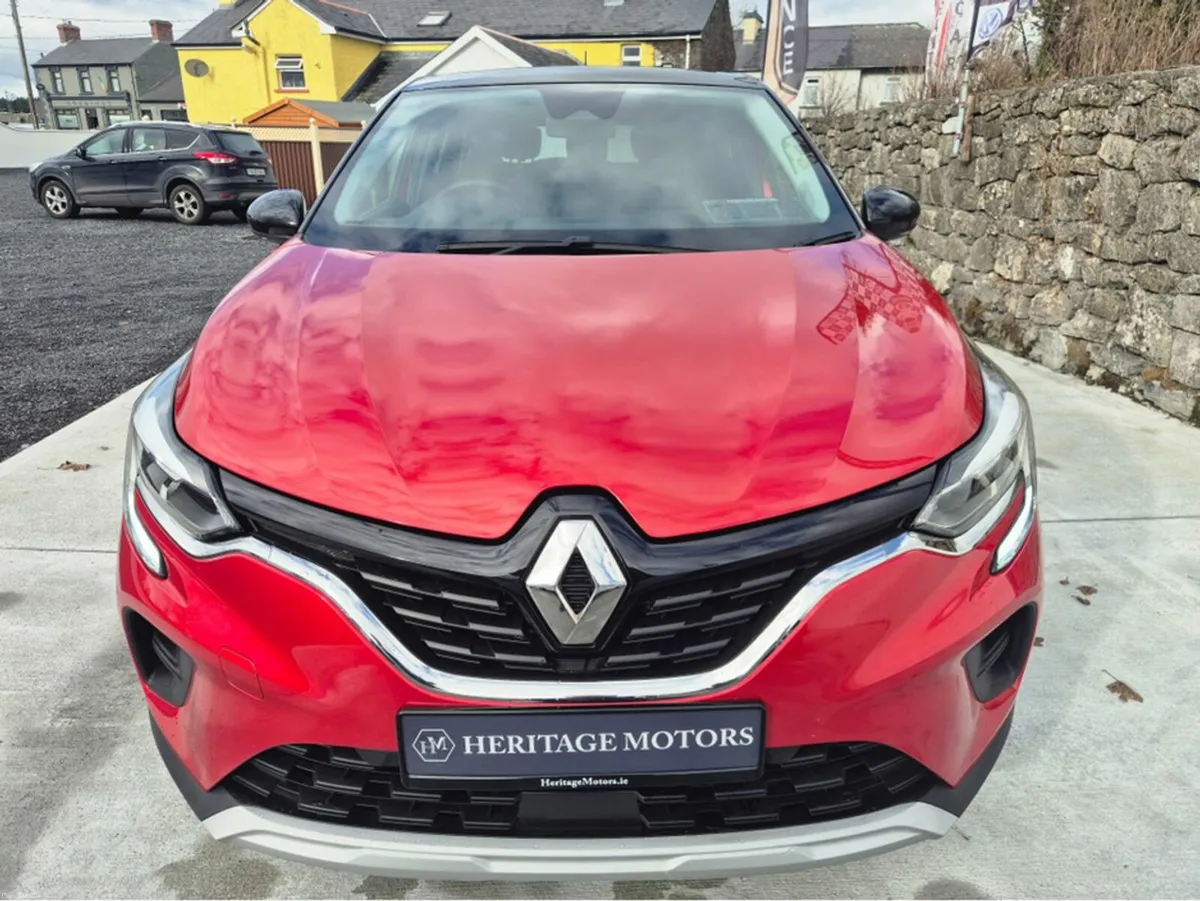 Renault Captur LIMITED EDITION NAEB TCE 90 5DR - Image 4