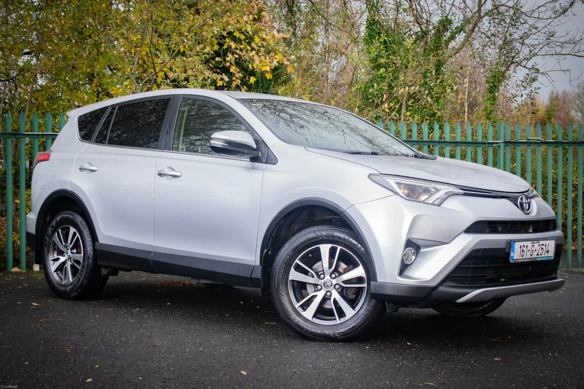 2016 Toyota Rav-4 RAV4 2.0d-4d Aura *Low Mileage* - Image 3