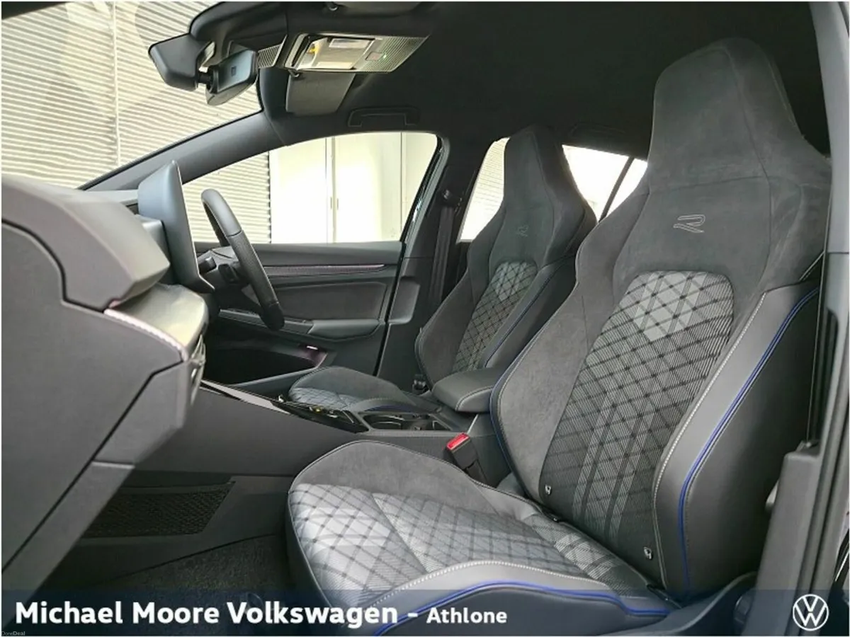 Volkswagen Golf GOLF R-LINE 2.0 TDI 150BHP DSG - Image 4