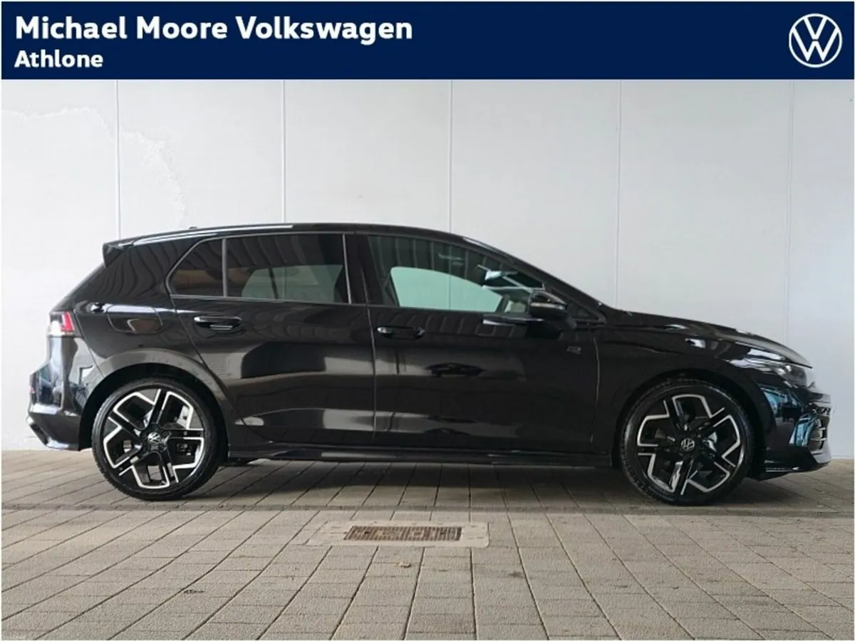 Volkswagen Golf GOLF R-LINE 2.0 TDI 150BHP DSG - Image 6