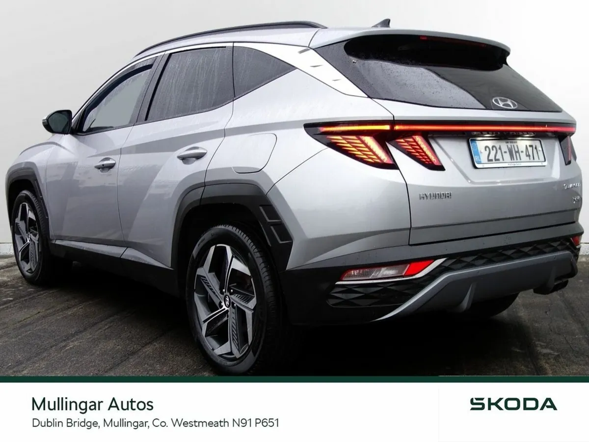 Hyundai Tucson 2WD Executive Plus HEV Auto - Image 3