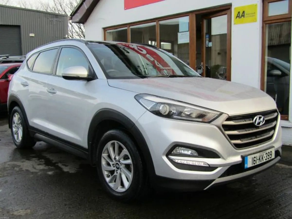 Hyundai Tucson Premium 5DR - Image 3