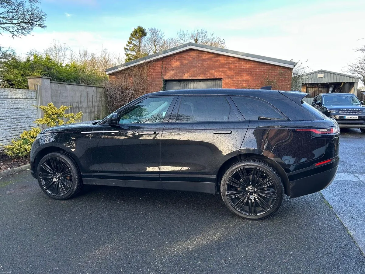 Range Rover Velar - Image 2