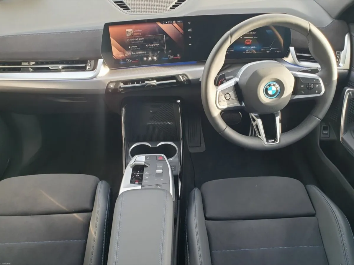 BMW iX2 eDrive20 M Sport - Image 4
